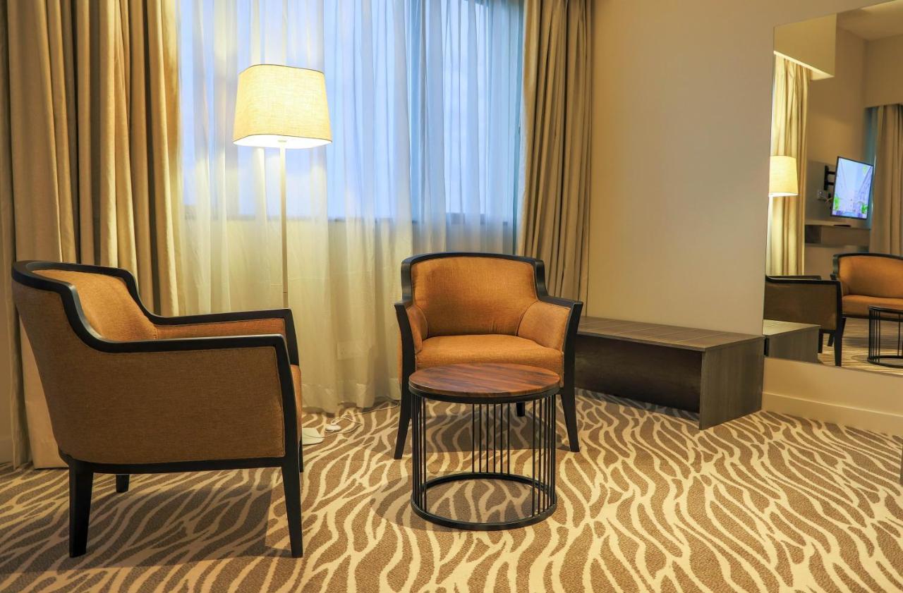 Eka Hotel エルドレット エクステリア 写真